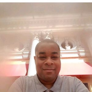 Meet your Posher, Cory